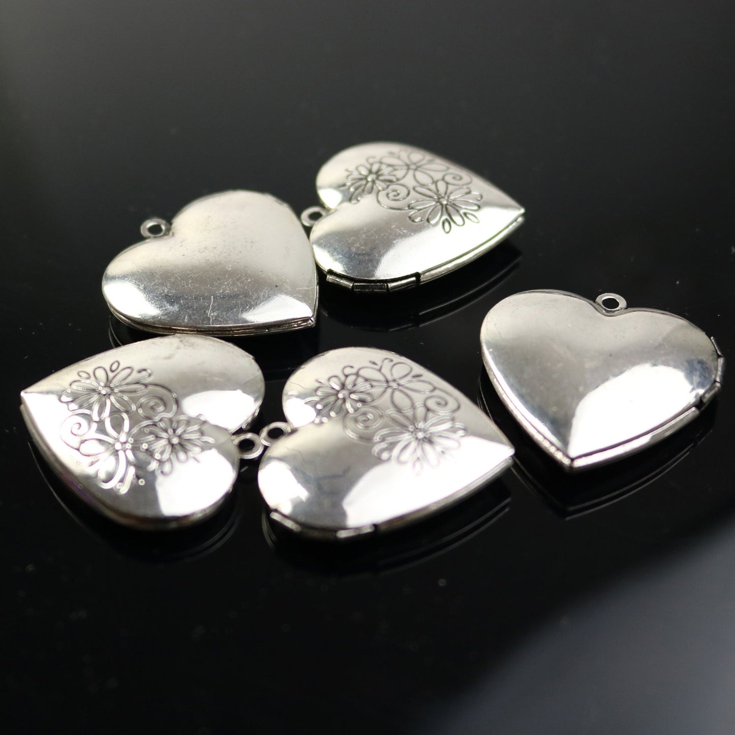 5 pcs Antique SILVER Heart Locket Pendant Charm - 29x29mm 7mm thickness - Brass Locket Pendant Charm - Ship from California USA