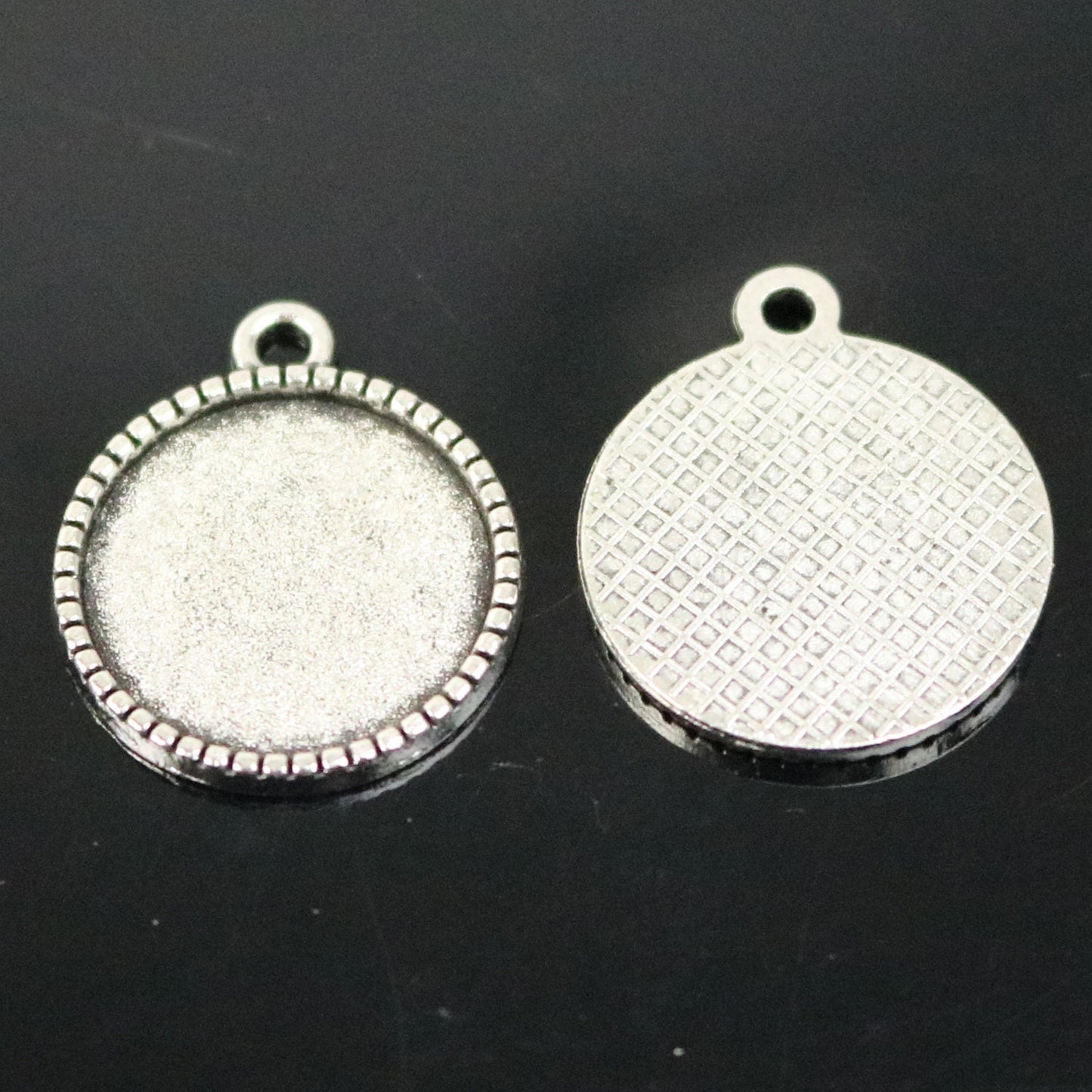 50 Round Antique Silver Bezel - for 16mm 5/8inch - Circle Pendant Blank Bezel . for Cabochon Cameo Pendants, Photo Jewelry, Post Setting