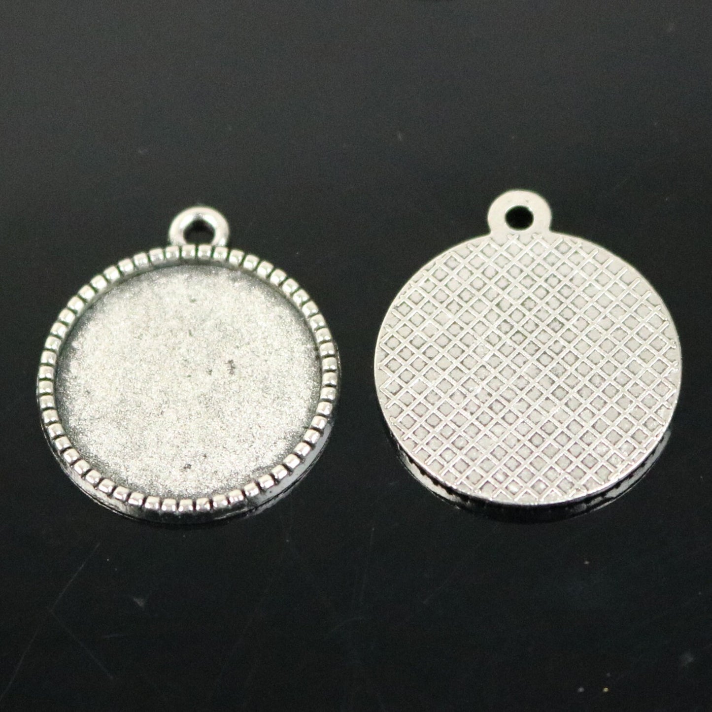 50 Round Antique Silver Bezel - for 18mm - Circle Pendant Blank Bezel . for Cabochon Cameo Pendants, Photo Jewelry, Post Setting