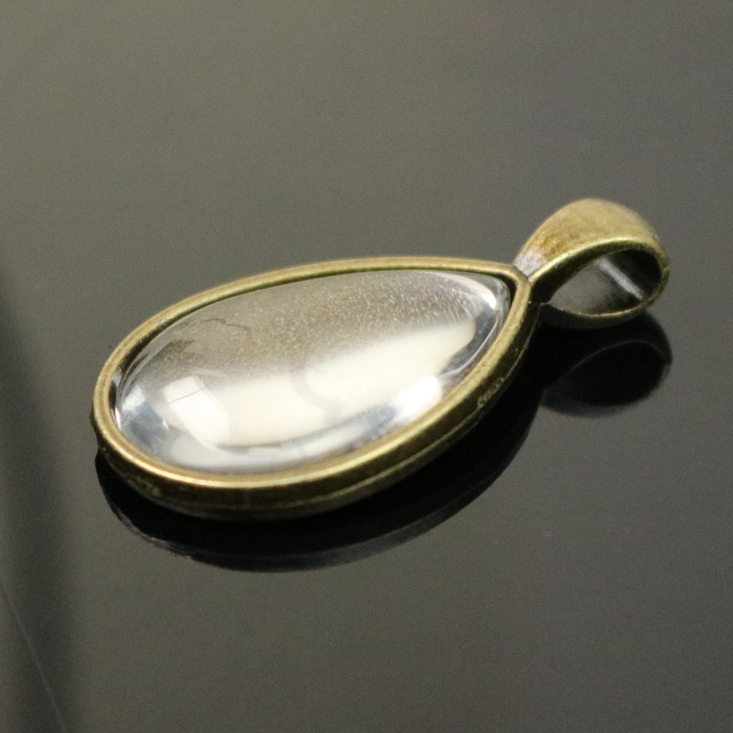 Pendant BEZELS with GLASS Magnifying Tear Drop Domes Cabochon - 5 sets 10 pcs - 18x25mm 3/4x1 inch Antique Brass Bezel and Glass Cabochon