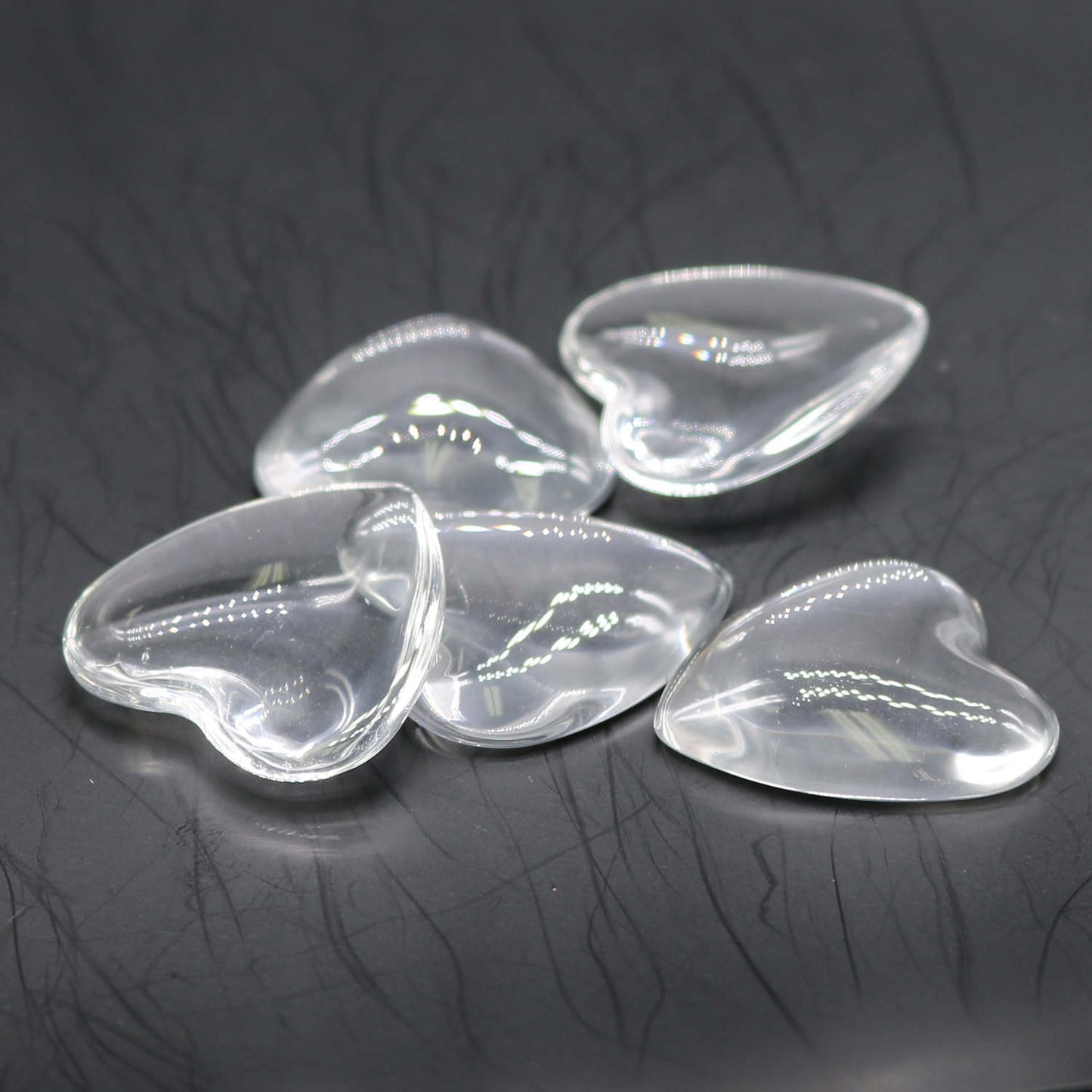 20 pcs HEART Glass Cabochons - 30mm app. 1-3/16inch - 7mm thickness - Heart Domed Magnifying Clear Round Glass Cabochon for Cameo Pendants