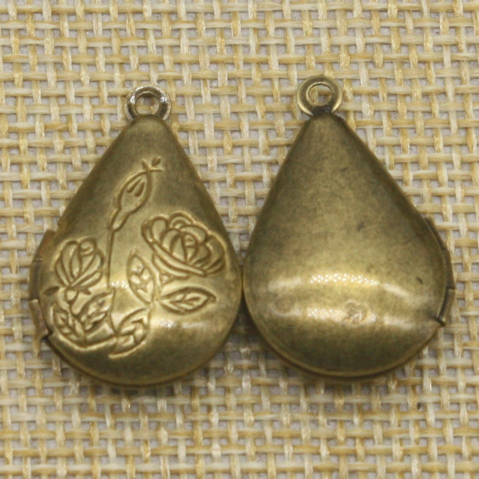5 pcs Antique BRASS Filigree ROSE Teardrop Locket Pendant Charm Dangle - 20x24mm - Brass Locket Pendant - Ship from California USA - E8