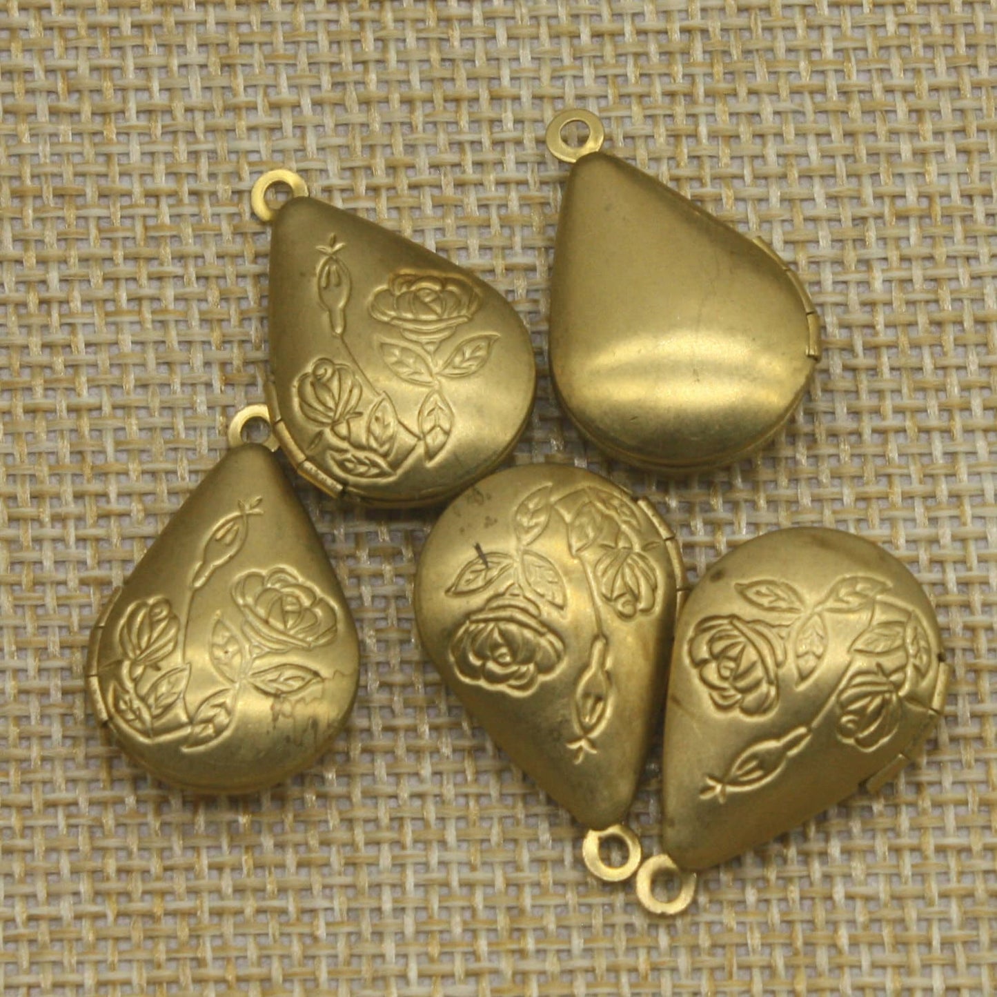 Raw BRASS Filigree ROSE Teardrop Locket Pendant Charm Dangle - 20x24mm - Brass Locket Pendant - Ship from California USA - B5