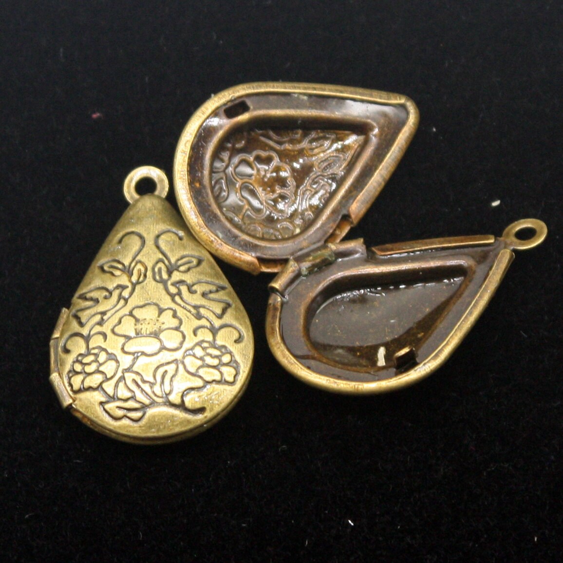 5 pcs Antique COPPER Filigree FLOWER Teardrop Locket Pendant Charm Dangle - 20x24mm - Brass Locket Pendant - Ship from California USA - E8