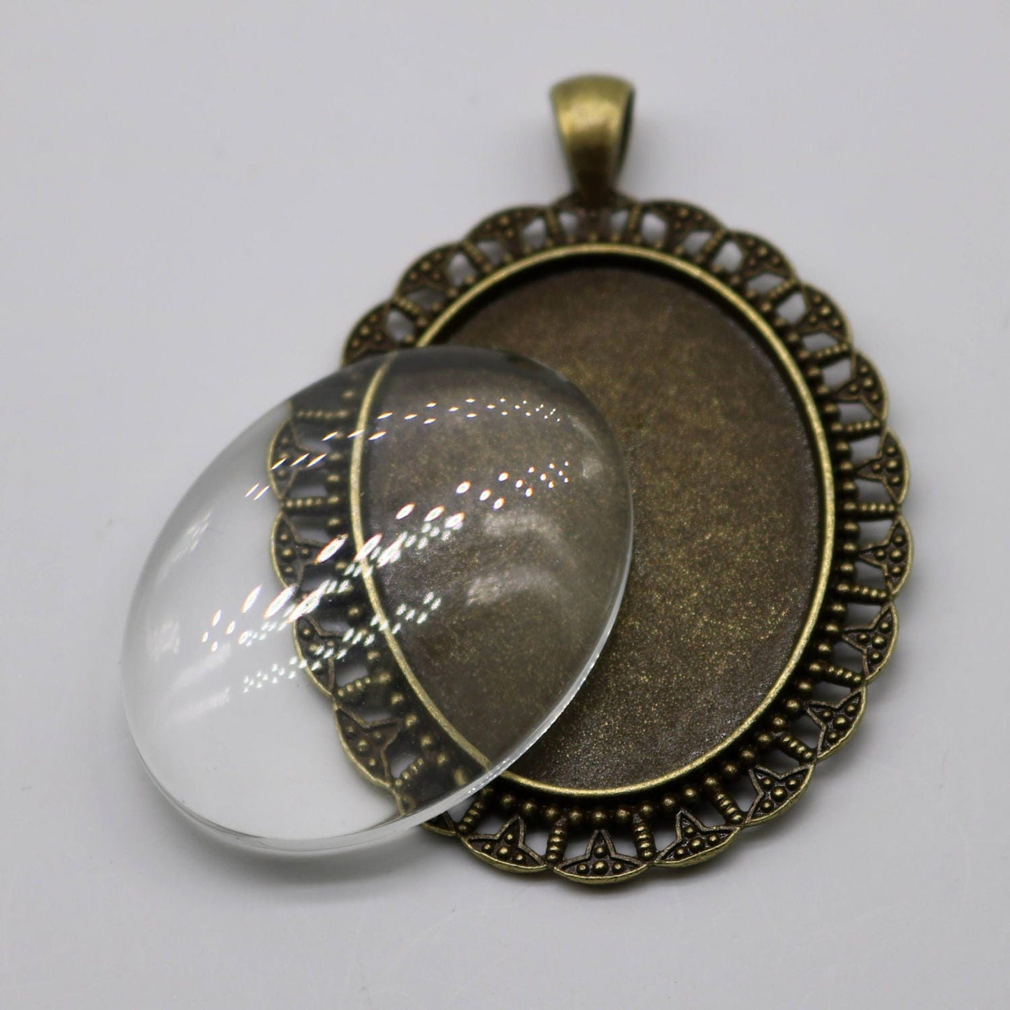 5 pcs Oval Antique Brass Bezel - for 30x40mm - Oval Pendant Blank Bezel for Cabochon Cameo Pendants, Photo Jewelry