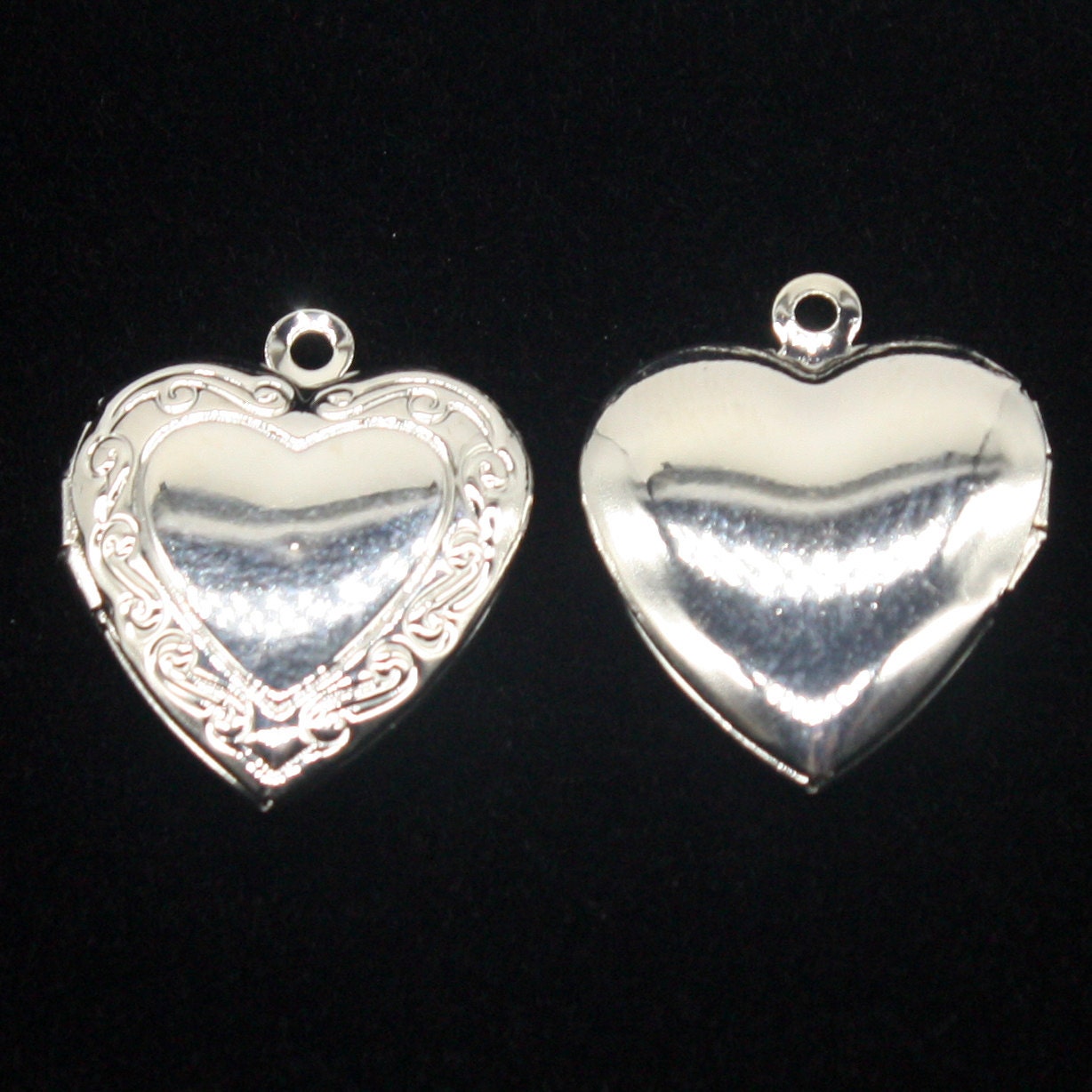 Rhodium Plated Heart Filigree Locket Pendant Charm - 20mm x 20mm - Brass Locket Pendant Charm - Ship from California USA - A3