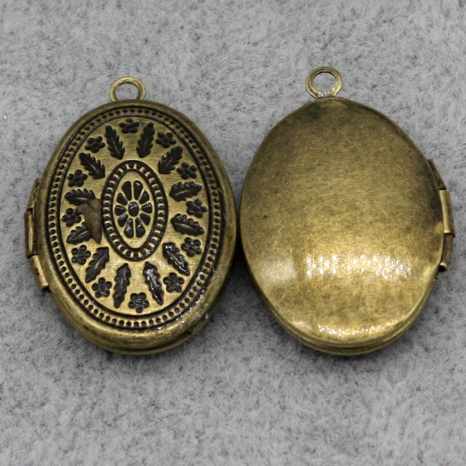 5 pcs Antique BRASS Filigree Locket Oval Pendant Maya Pattern Charm Dangle - 16x19mm - Locket Pendant Charm - Ship from California USA - B19