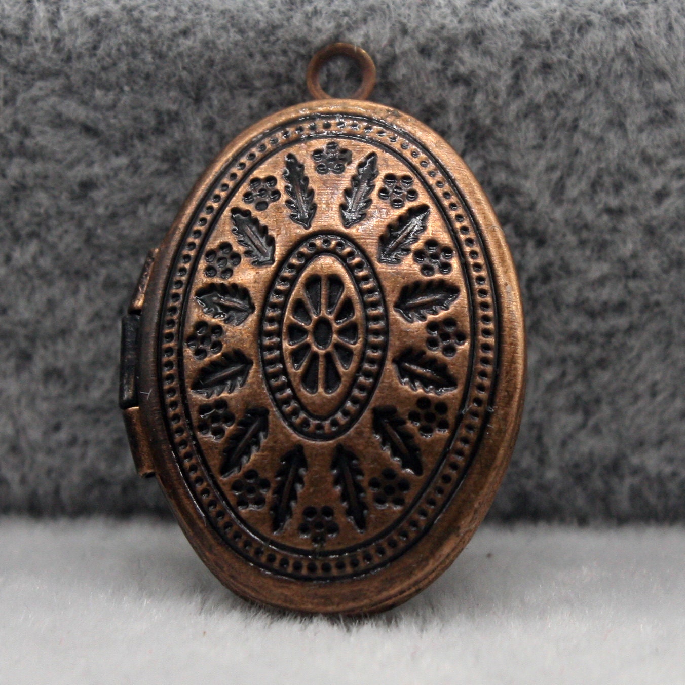 5 pcs Antique COPPER Filigree Locket Oval Pendant Maya Pattern Charm Dangle - 16x19mm - Locket Pendant Charm - Ship from California USA -B19