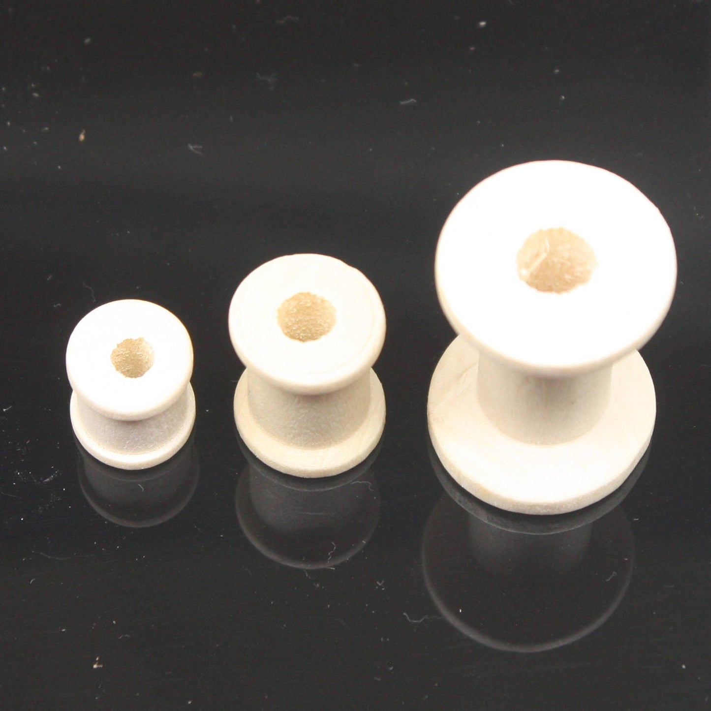 50 pcs 1/2" x 1/2" Small Unfinished Wood Wooden Spools - Empty Storage Roll - Thread Cord Roll String Wire Bobbin - 13 x 13mm Wooden Spools