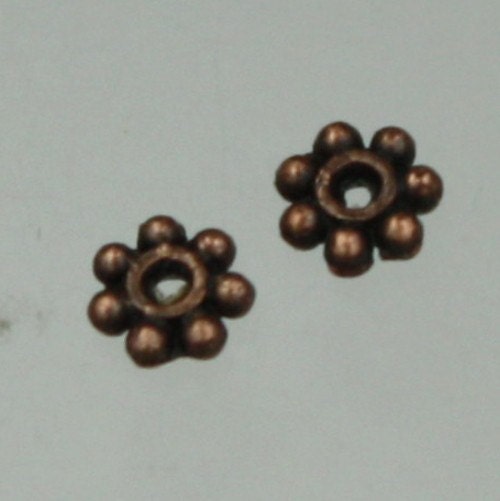 300 pcs Antique Brass Daisy Flower Spacer Beads - 4mm