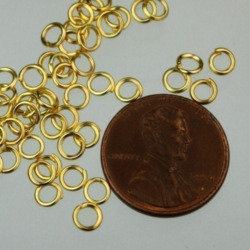 4mm Jump Rings, 200 Gold Plated Jump Rings Jumprings Open 4x0.6mm 22 Gauge 22G Link Connector Open Jump Rings - ship from California USA