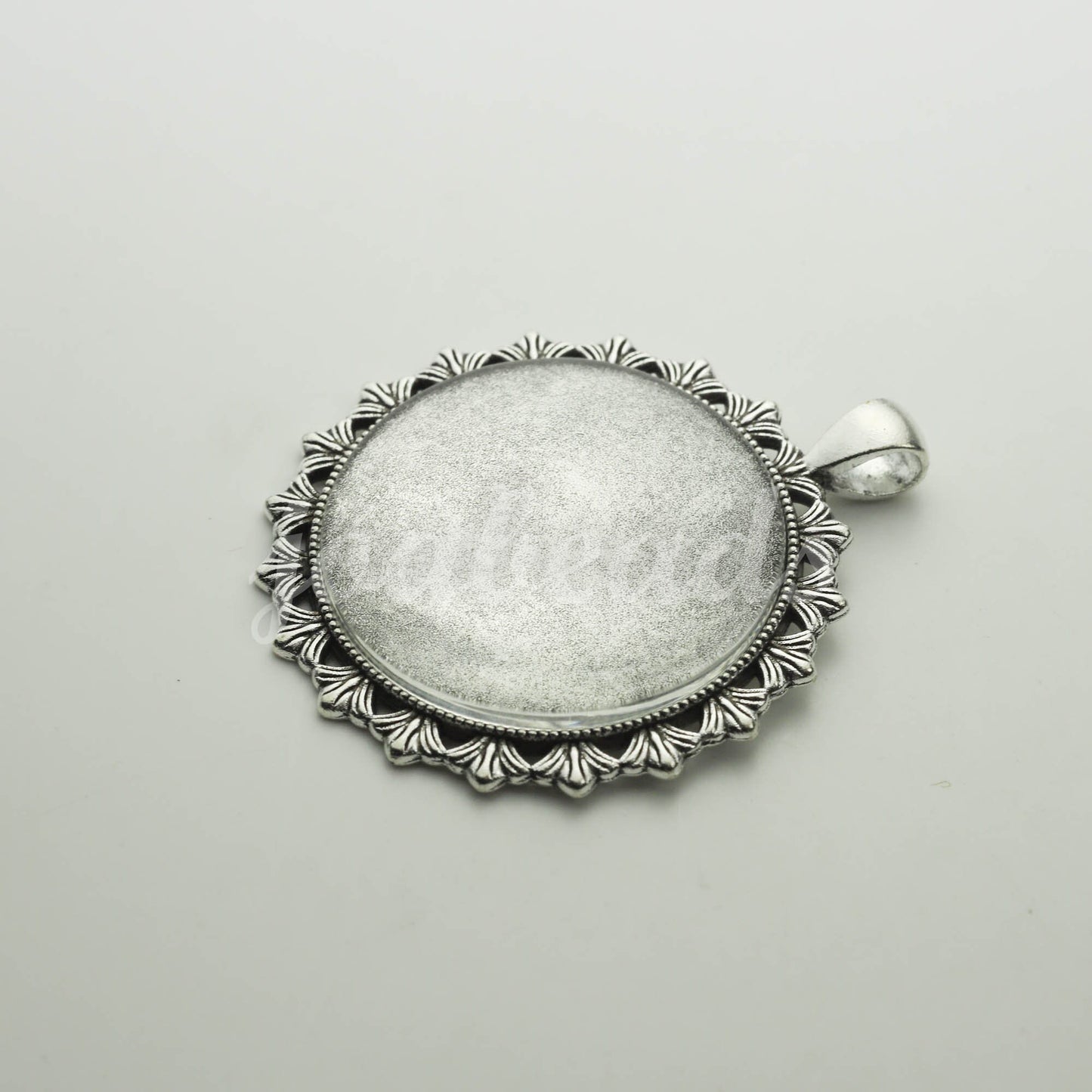 1/5 pcs Round Antique Silver Bezel - for 35mm app. 1-3/8 inch - Circle Pendant Blank Bezel . for Cabochon Cameo Pendants T254