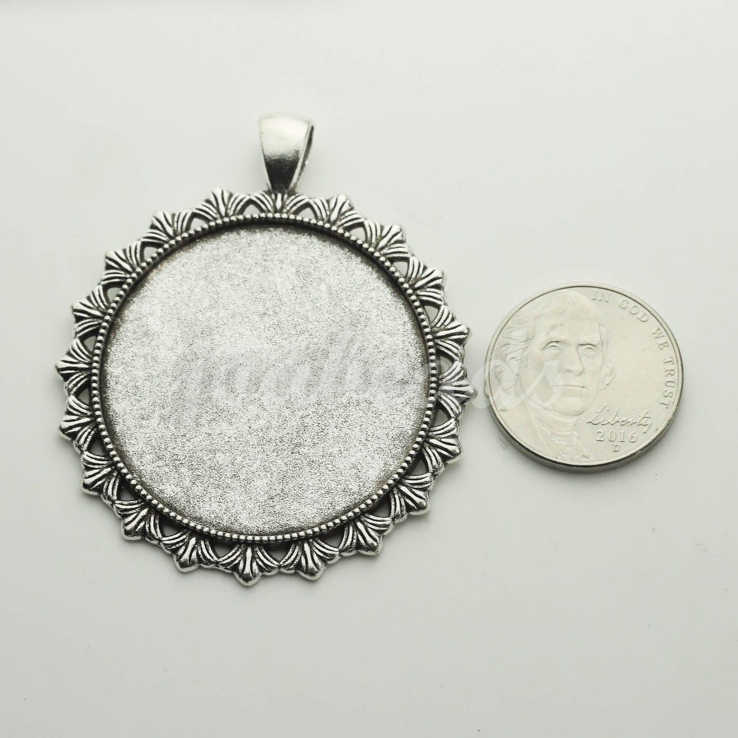 1/5 pcs Round Antique Silver Bezel - for 35mm app. 1-3/8 inch - Circle Pendant Blank Bezel . for Cabochon Cameo Pendants T254