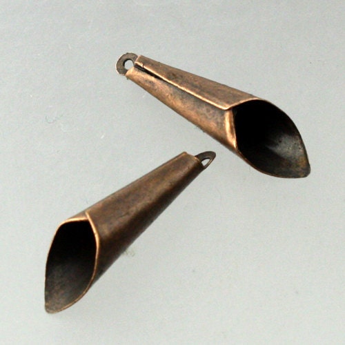 100 pcs of Antique Copper finished Plain cone dangle - 25x6.5mm