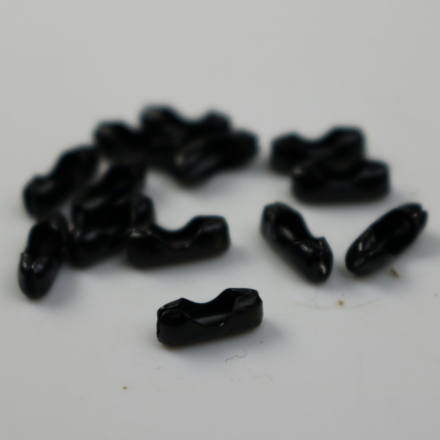 100 pcs Ball Chain Connector - 2.4mm BLACK - Clasp Insert type - Wholesale Lot