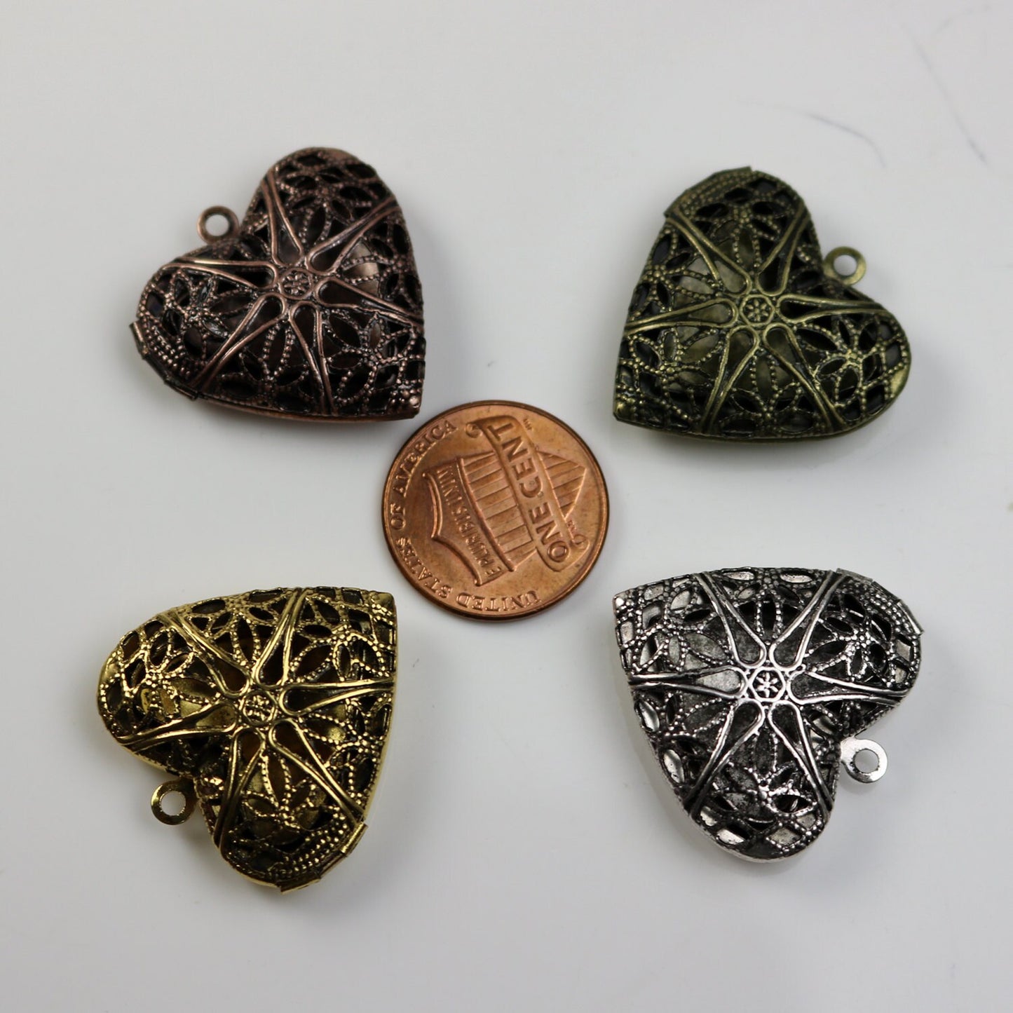 5 pcs Antique GOLD Heart Filigree Locket Pendant Charm - 25mm 1 inch 8mm thickness- Brass Locket Pendant Charm - Ship from California USA