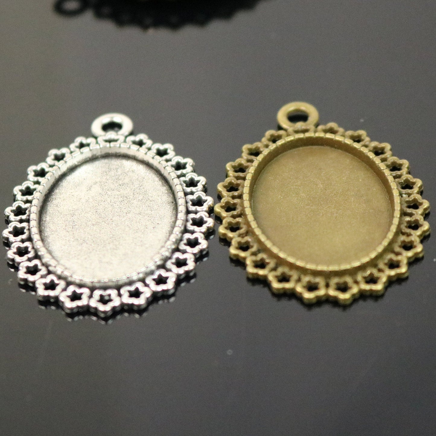 50 pcs Oval Antique Silver Bezel - for 18x25mm 3/4x1 inch - Oval Pendant Blank Bezel for Cabochon Cameo Pendants, Photo Jewelry