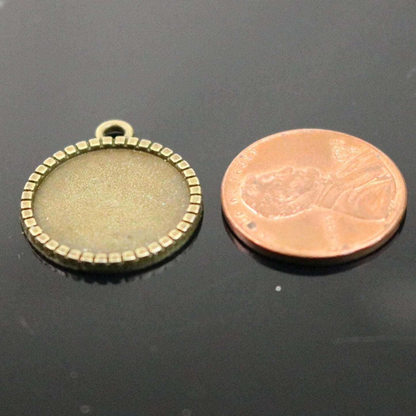 12 Zodiac Sign Pendant BEZELS with GLASS Magnifying Domes Cabochon - 5 sets 10 pcs - 16mm 5/8 inch Antique Brass Bezel and Circle Domed