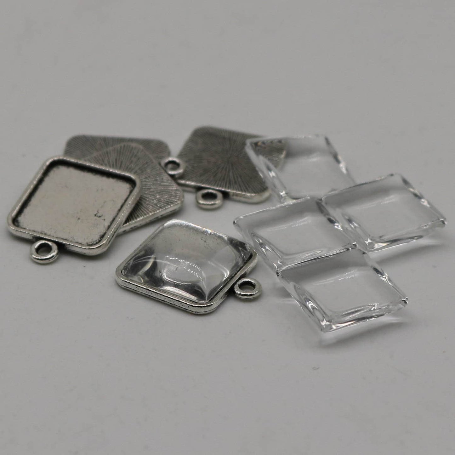 SQUARE Bezel with 15mmX15mm GLASS Magnifying Domes Cabochon - 5 sets 10 pcs - 21mmx18mm Antique Silver - KB07 - We are USA Seller