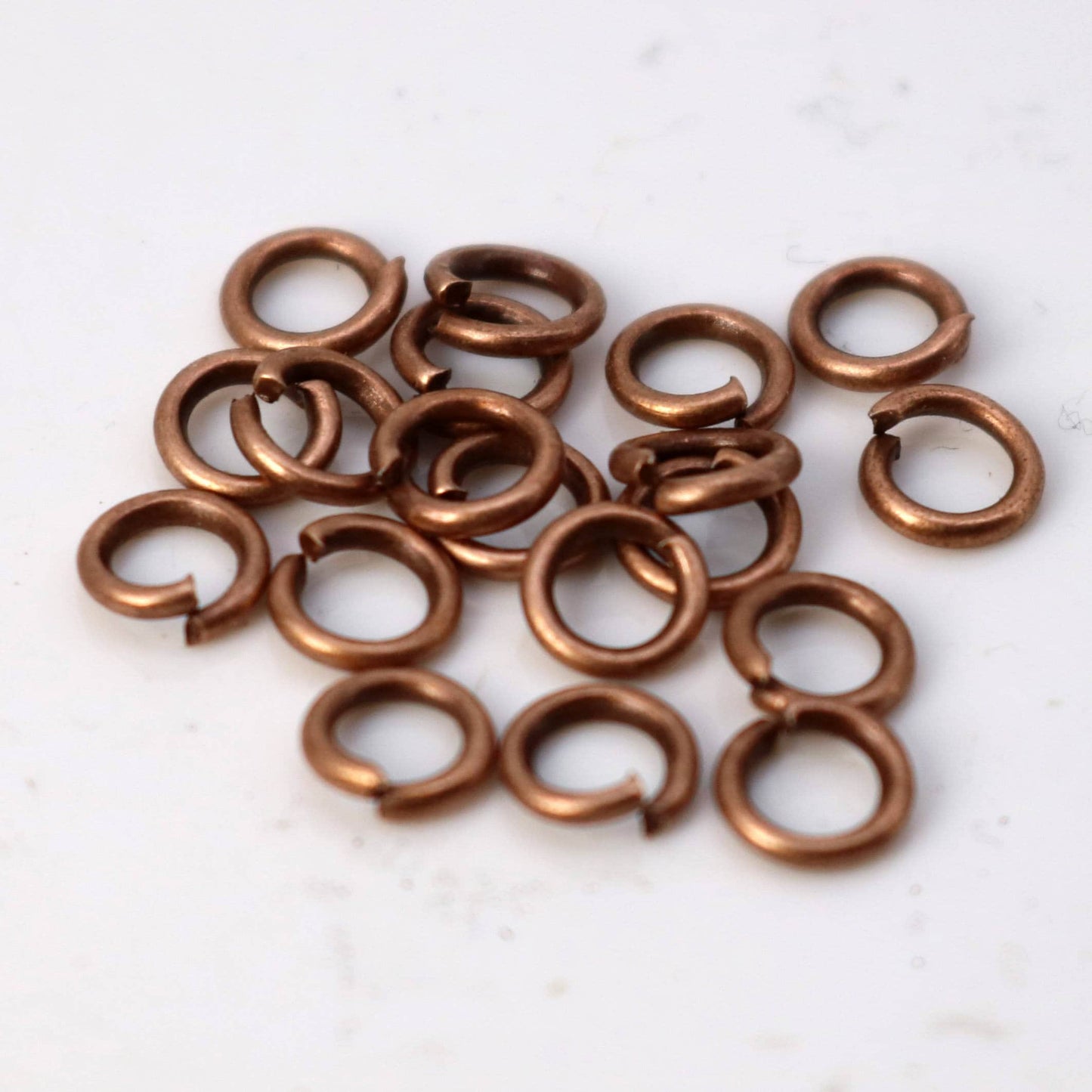 200 pcs of 5mm Jump Rings, Antique Copper Jump Rings Open 5mmx1.0mm 18 Gauge 18G Link Connector Open Jump O Ring - 10x5mm