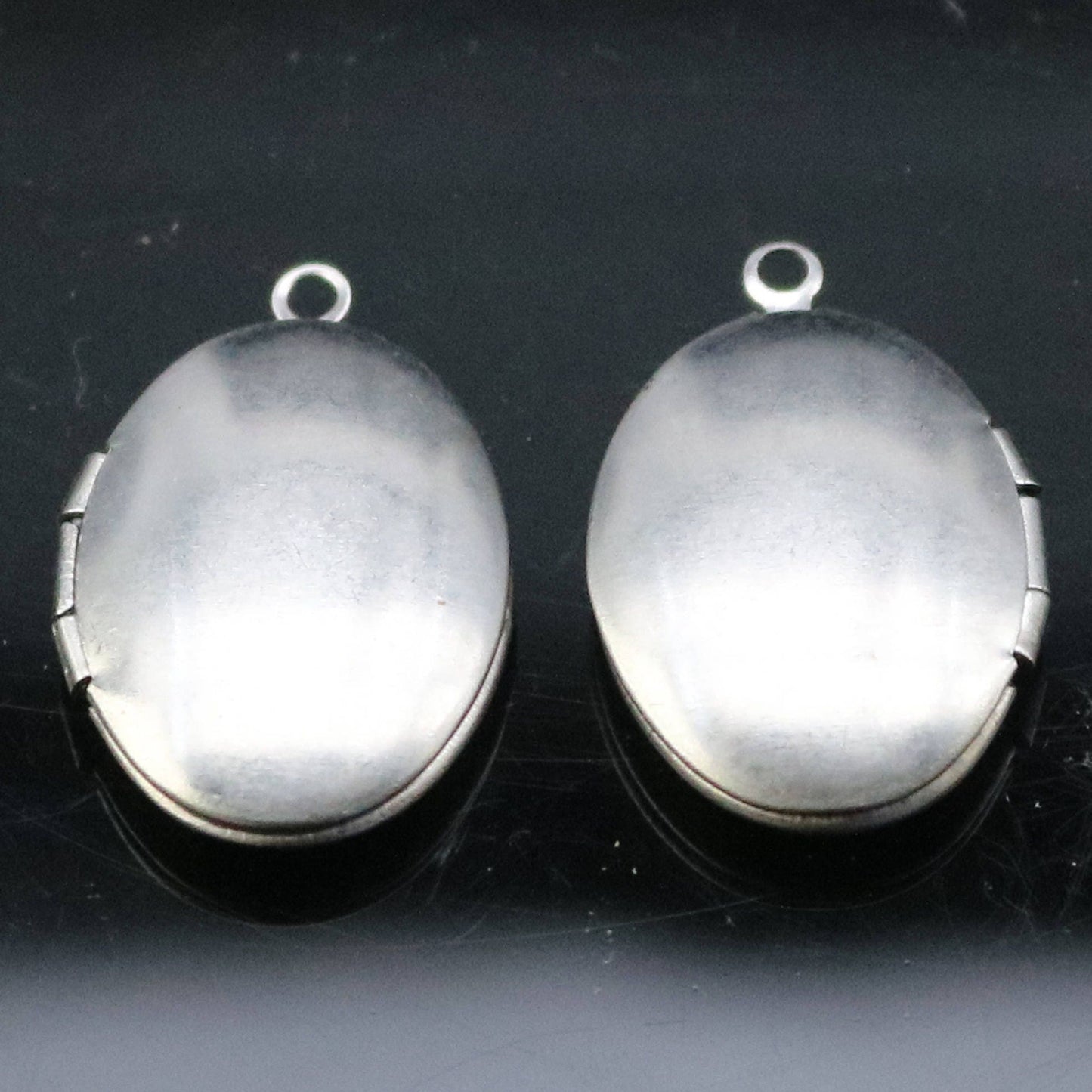 1/5/10/25 pcs STAINLESS STEEL Plain Oval Locket Pendant Charm - 16x24mm 5mm thickness - Pendant Charm - Ship from California USA