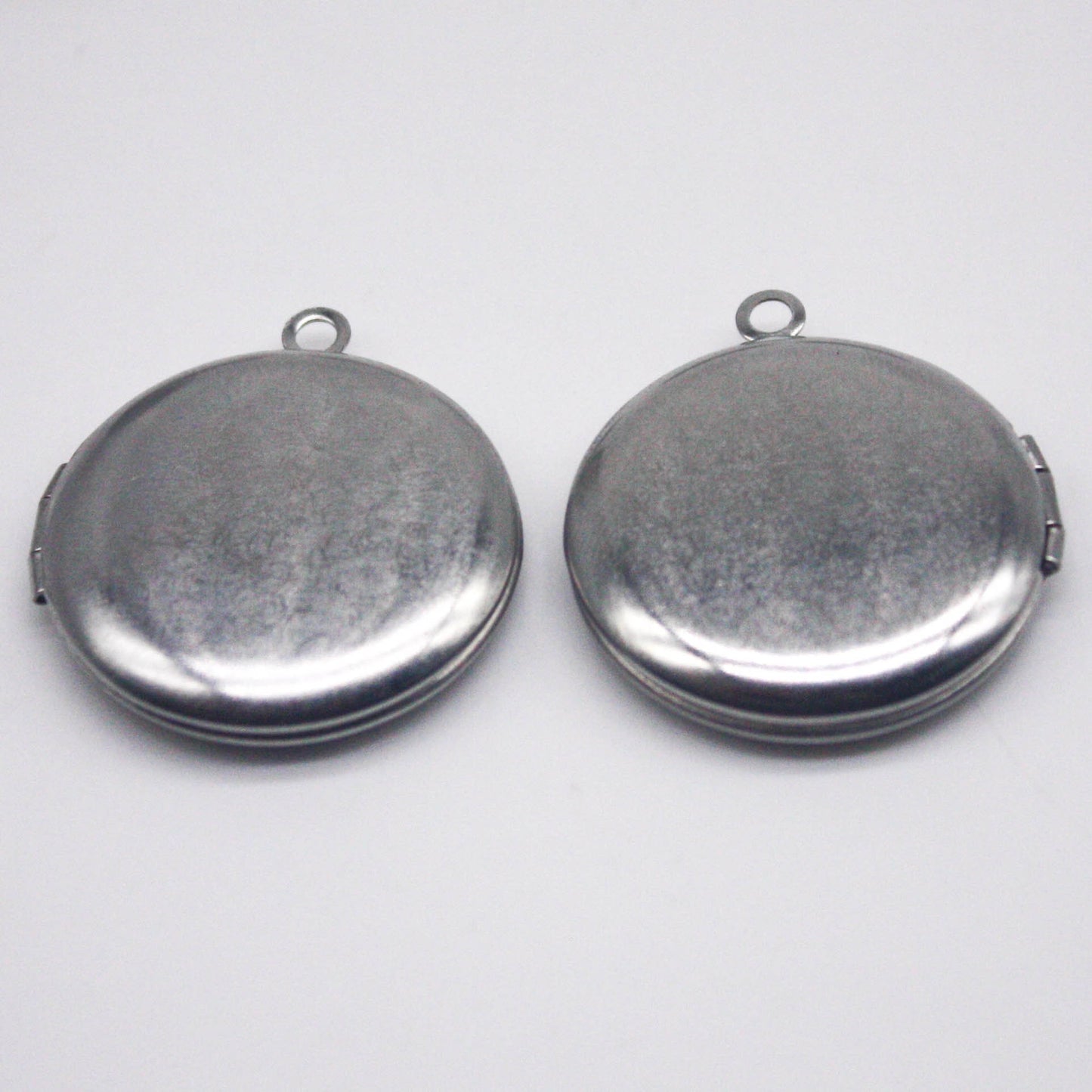 1/5/10/25 pcs STAINLESS STEEL Plain Round High Quality Locket Pendant Charm - 27x31mm 7mm thickness - Ship from California USA