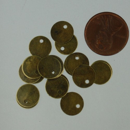 100 pcs of Antique Brass Finished Blank Coin drop 10mm