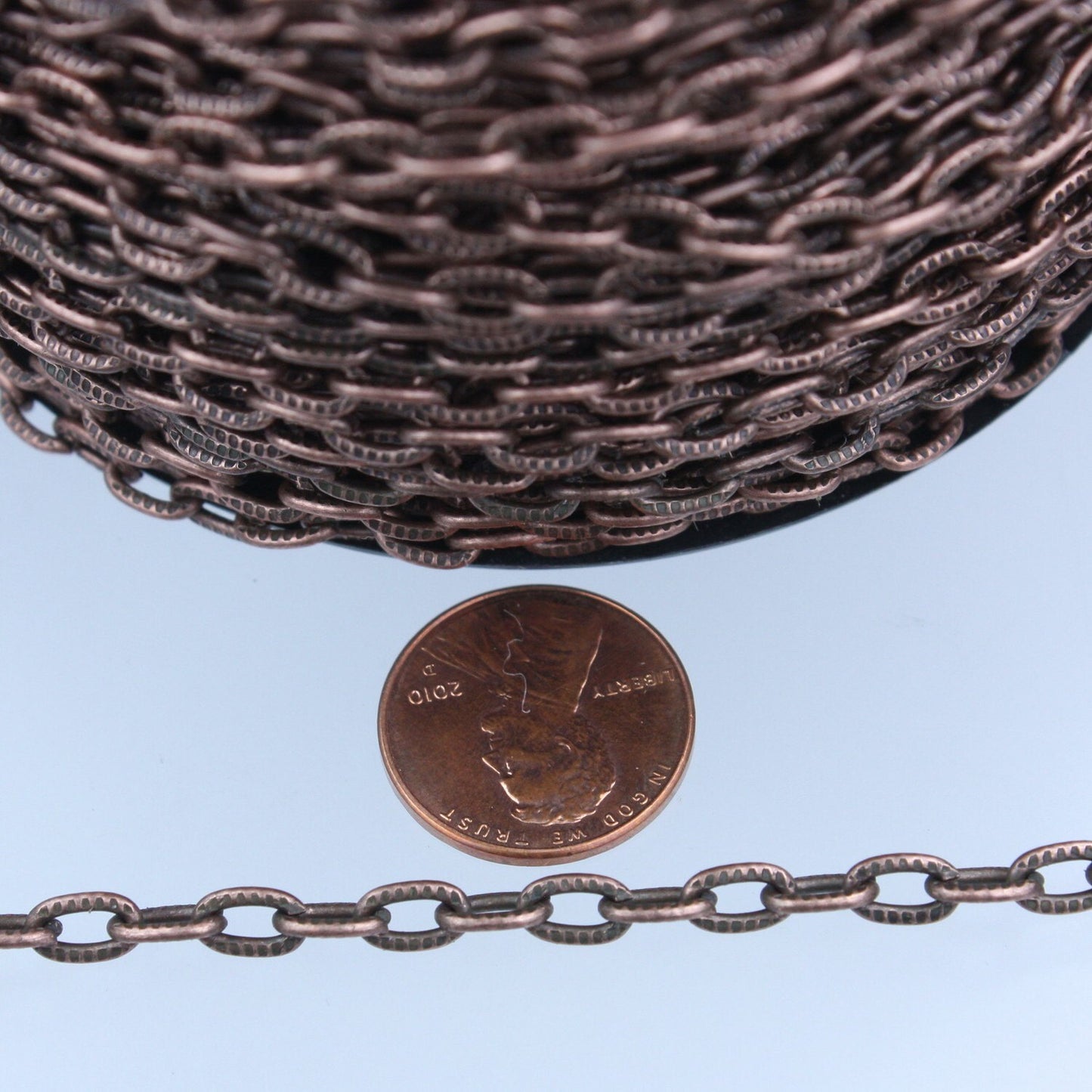 Antique Copper Texture Chain Bulk, 32 ft. of Flat Texture Oval Chunky Cable Chain - 7.2x4.2mm Unsoldered - 7242TX