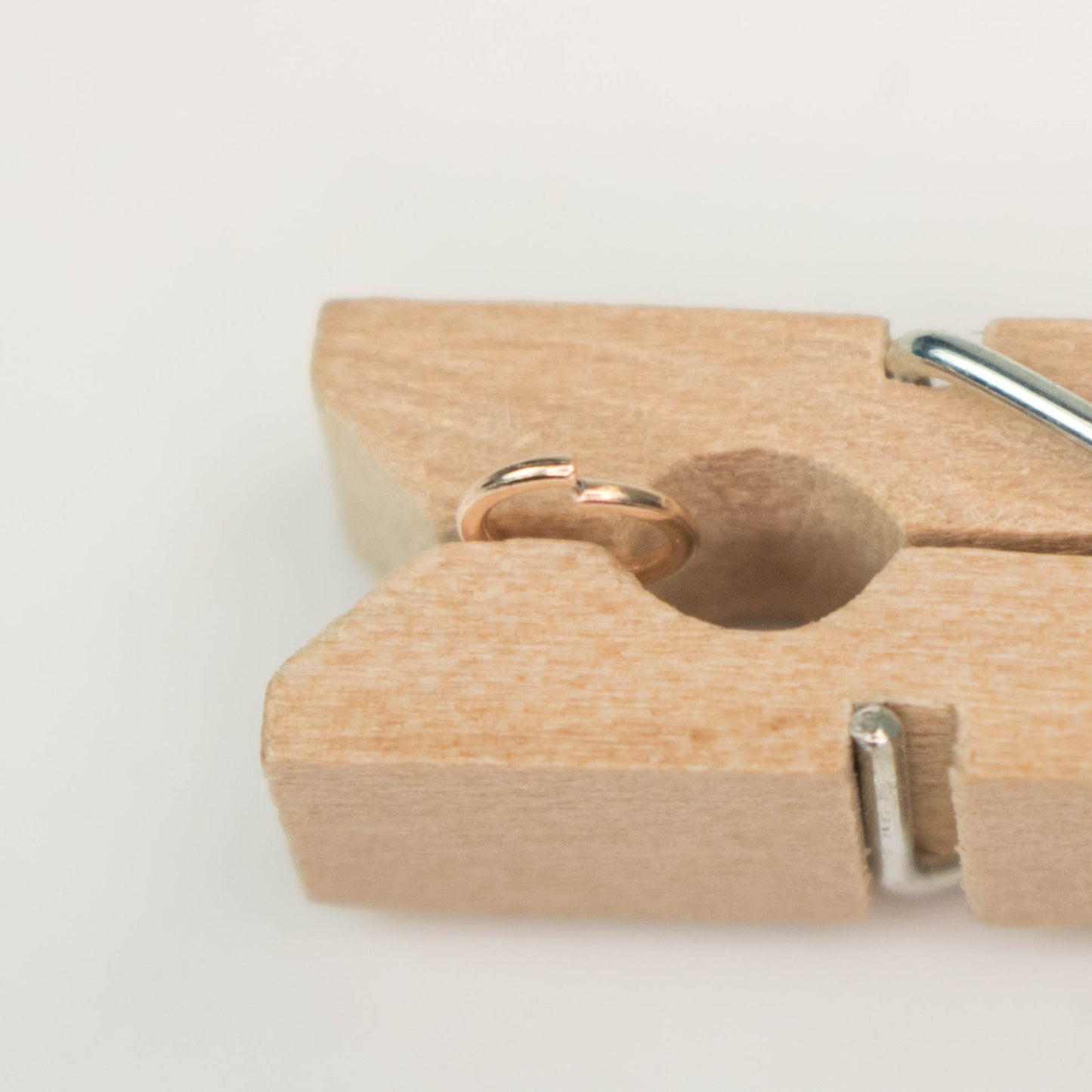 Rose Gold Jump Ring Bulk Open Link - 4mm - 200 Pcs - 0.6mm 22G 22 Gauge Thickness - Round Jewelry Finding Making Connector Jumpring - 6X4mm