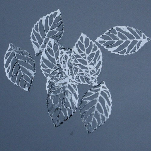 50 pcs of Sterling Silver Plated Finished Leaf Dangle Pendant Drop - 23.5x13.5mm