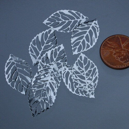 50 pcs of Sterling Silver Plated Finished Leaf Dangle Pendant Drop - 23.5x13.5mm