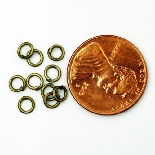 4mm Jump Rings, 500 Antique Brass Jump Rings / Bronze Open 4x0.7mm 21 Gauge 21G Link Connector Open Jump Rings - 7x4mm