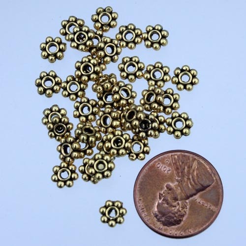 200 pcs - Antique Gold Finished Daisy Flower Spacer Beads - 5mm