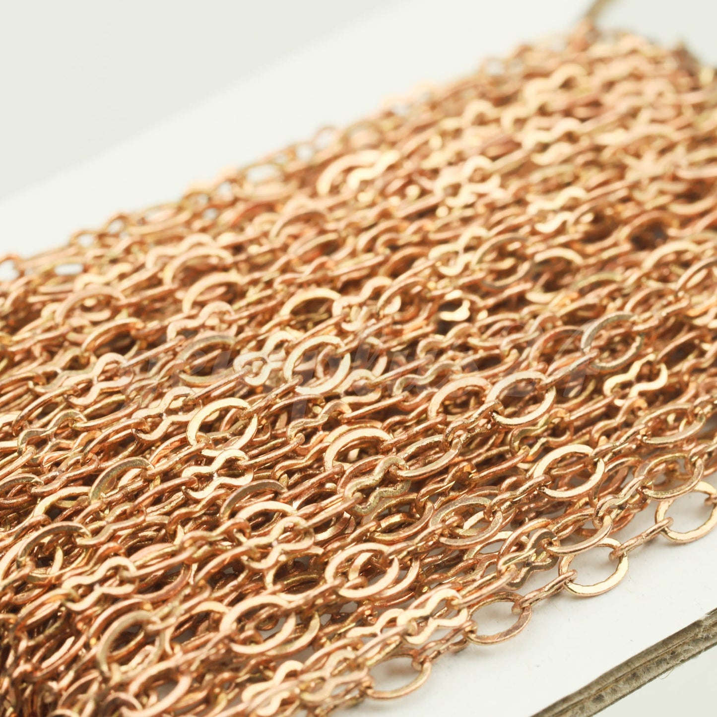 32 feet Raw Brass (Copper Color) SOLDERED BIG Fashion Figure 8 Connector Chain - 4.5x3.8mm Soldered Link FIG8L