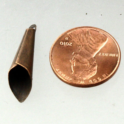 20 pcs of Antique Copper finished Plain cone dangle - 25x6.5mm