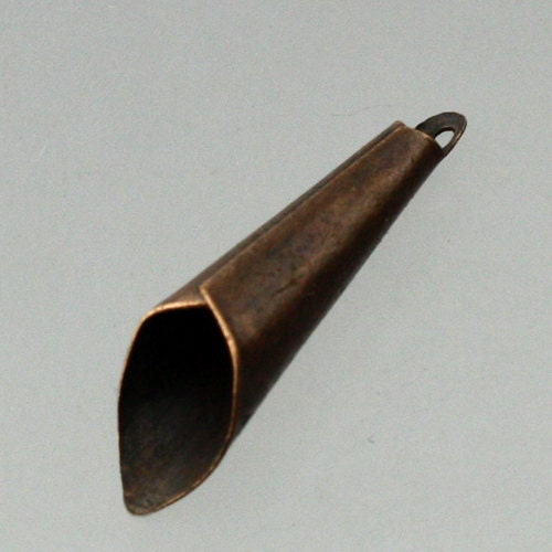 20 pcs of Antique Copper finished Plain cone dangle - 25x6.5mm