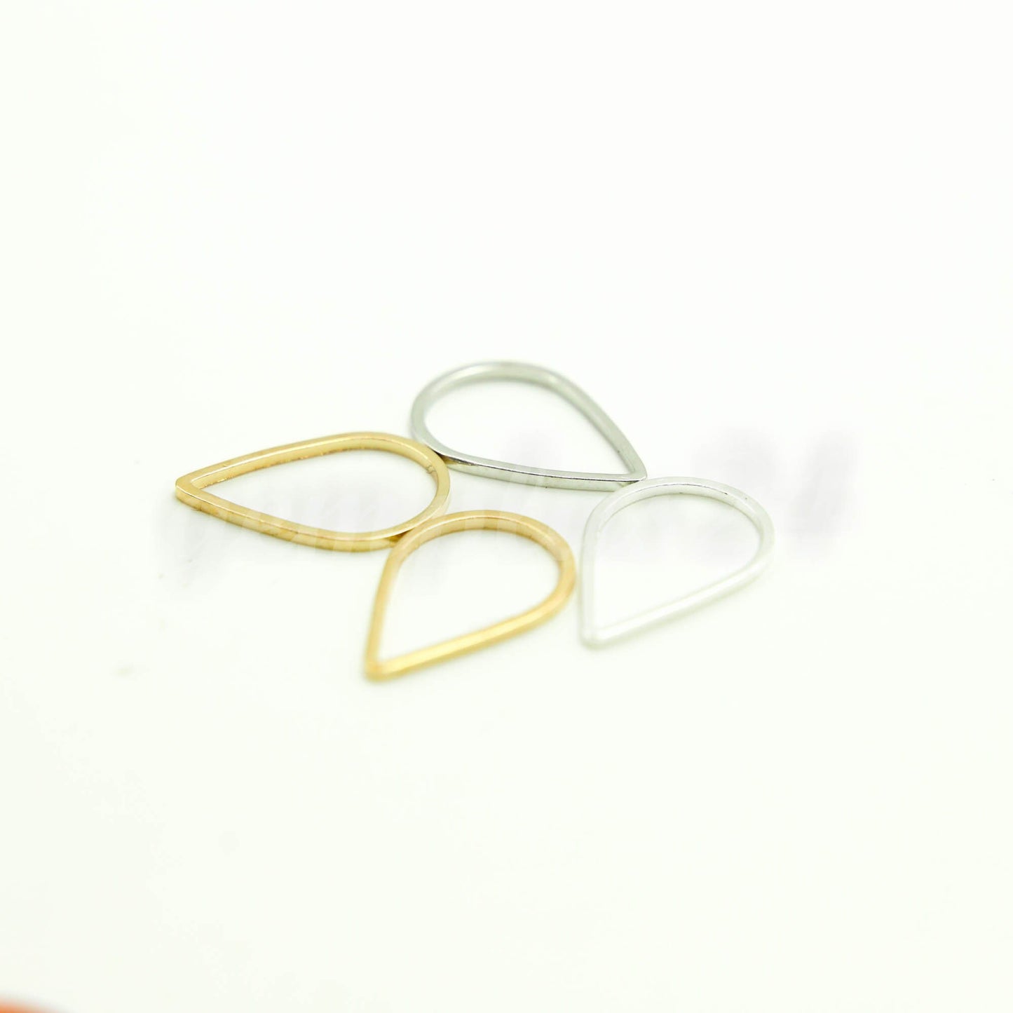 30x47mm Teardrop - Gold/Silver/Champagne/Rhodium - 5/10/25/50/100 Pcs - Teardrop Link Brass Connector Closed Loop Rings - 30x47mm x 0.8mm