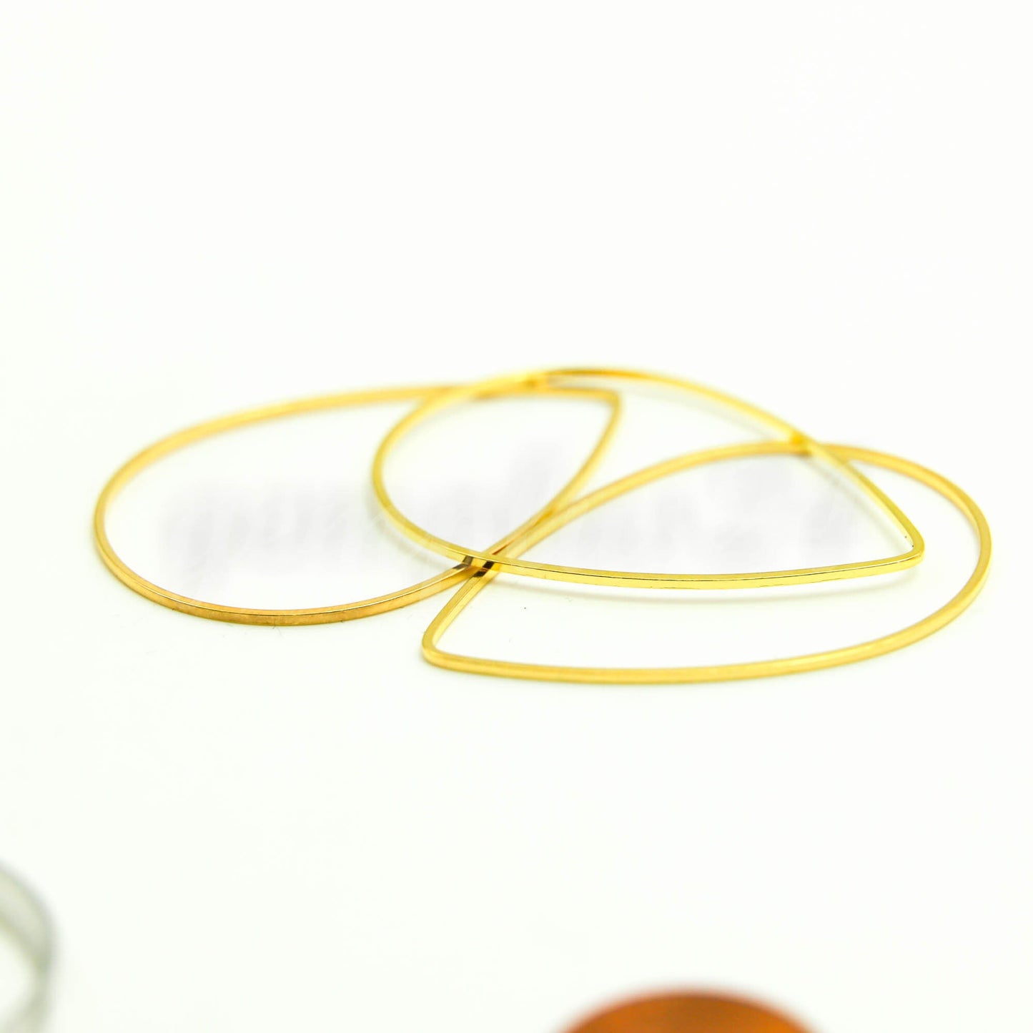 30x47mm Teardrop - Gold/Silver/Champagne/Rhodium - 5/10/25/50/100 Pcs - Teardrop Link Brass Connector Closed Loop Rings - 30x47mm x 0.8mm