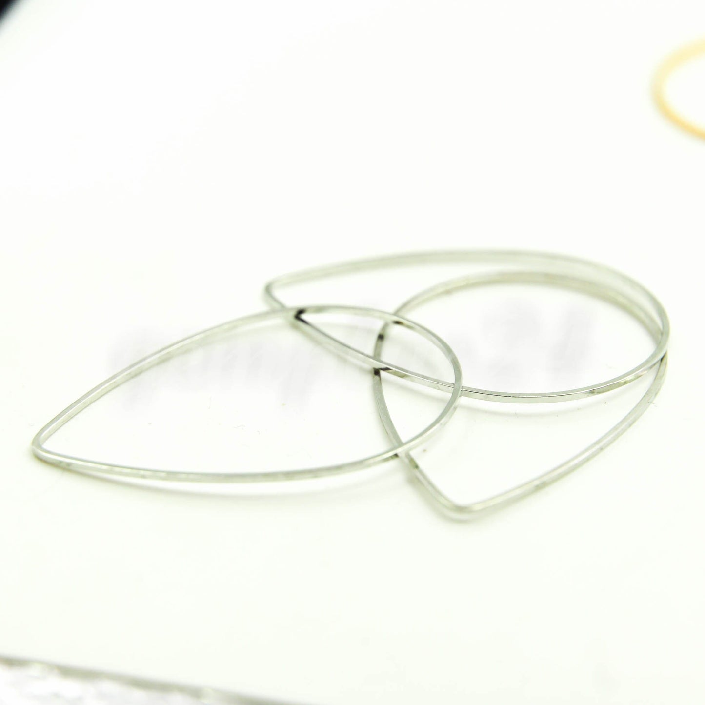 30x47mm Teardrop - Gold/Silver/Champagne/Rhodium - 5/10/25/50/100 Pcs - Teardrop Link Brass Connector Closed Loop Rings - 30x47mm x 0.8mm