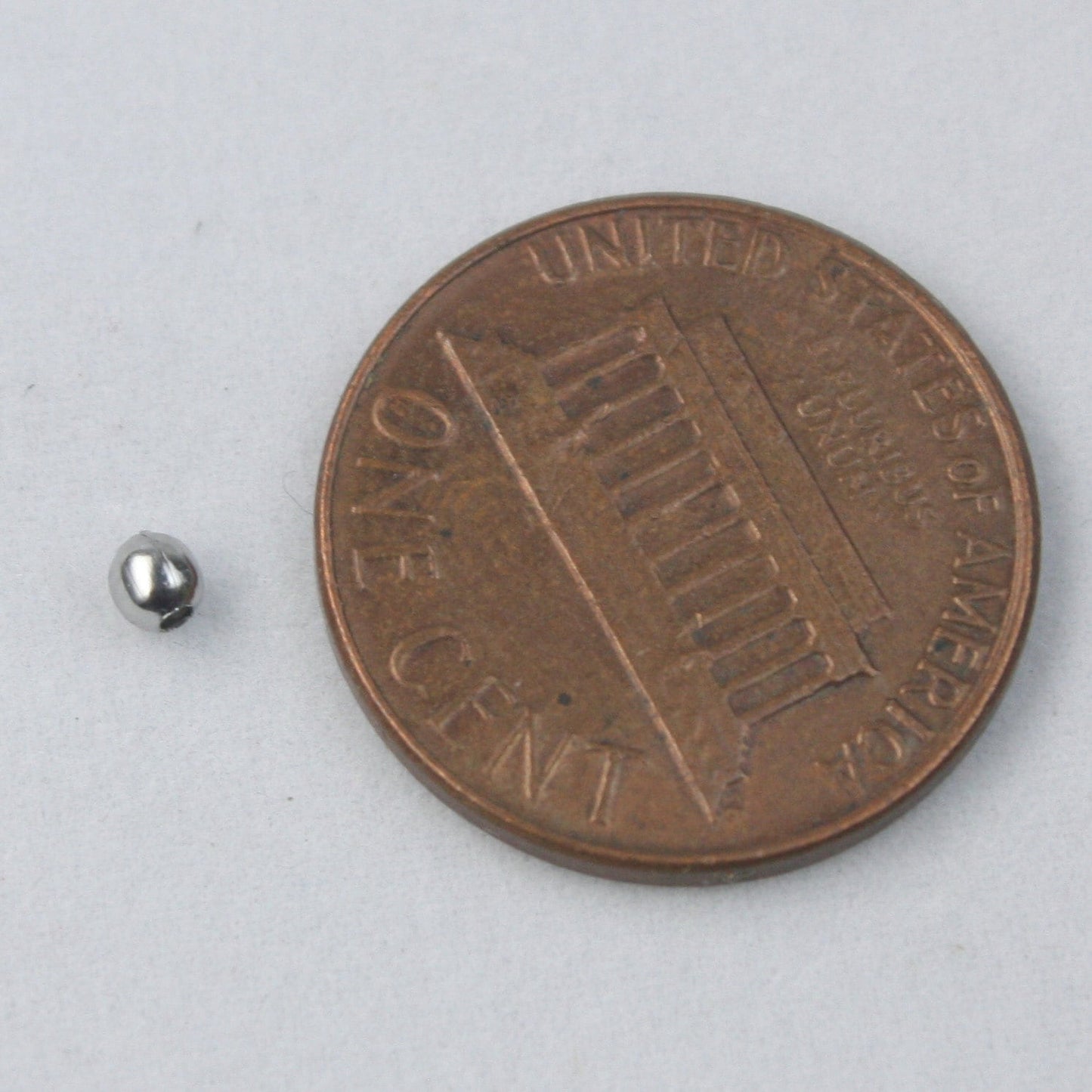 5000 pcs Rhodium Plated Round Spacer Beads - 2.4mm Bulk Wholesale