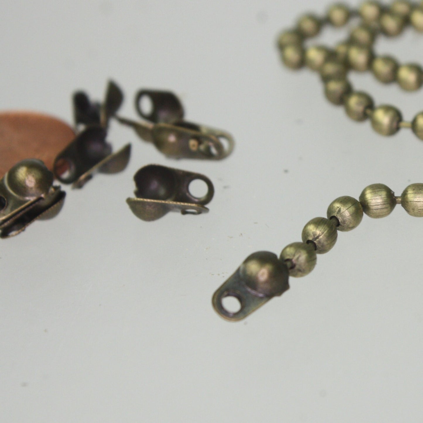 32 ft spool of Antique Brass BIG ball chain - 3.2mm with 10 connector(crimp) - 32BALL