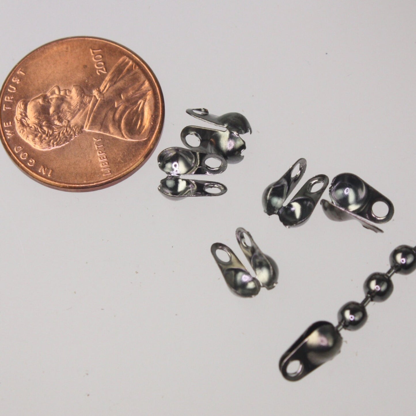 10 ft spool of Gunmetal plated BIG ball chain - 3.2mm with 5 connector(Crimp) - 32BALL