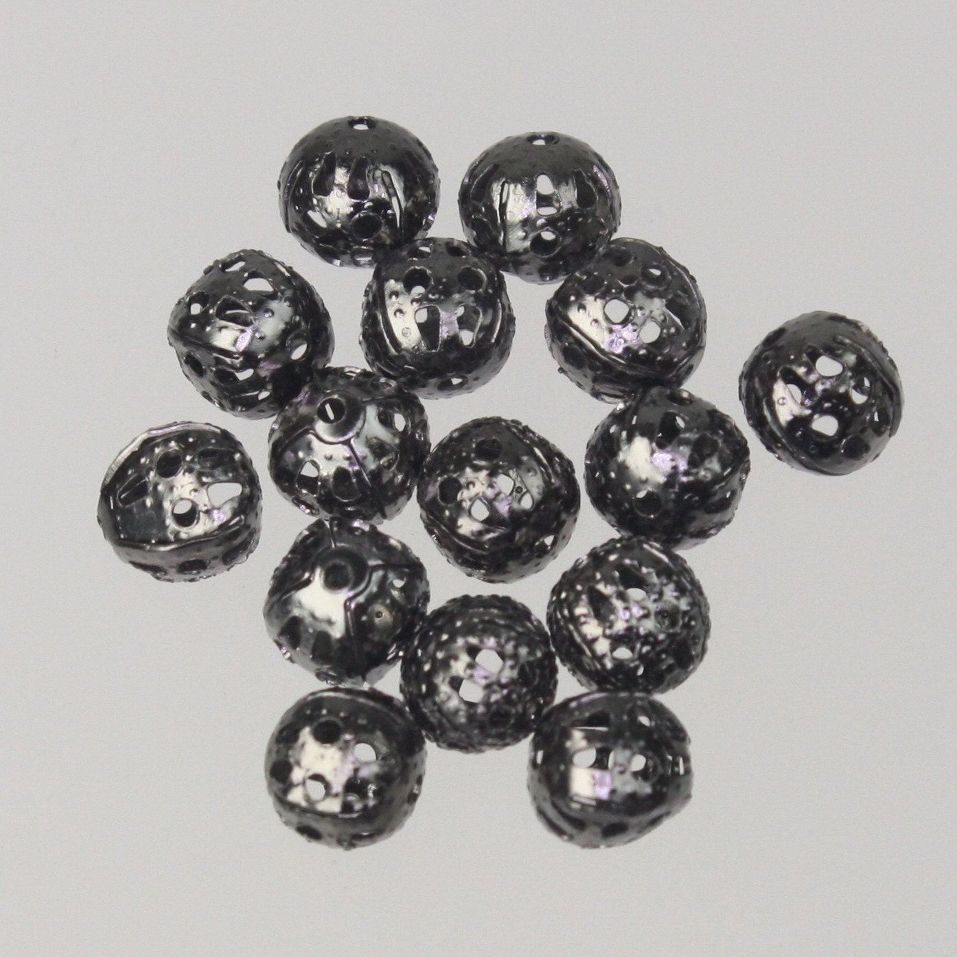100 pcs of Gunmetal Filigree Round Beads Spacer - 6mm - Ship from California USA