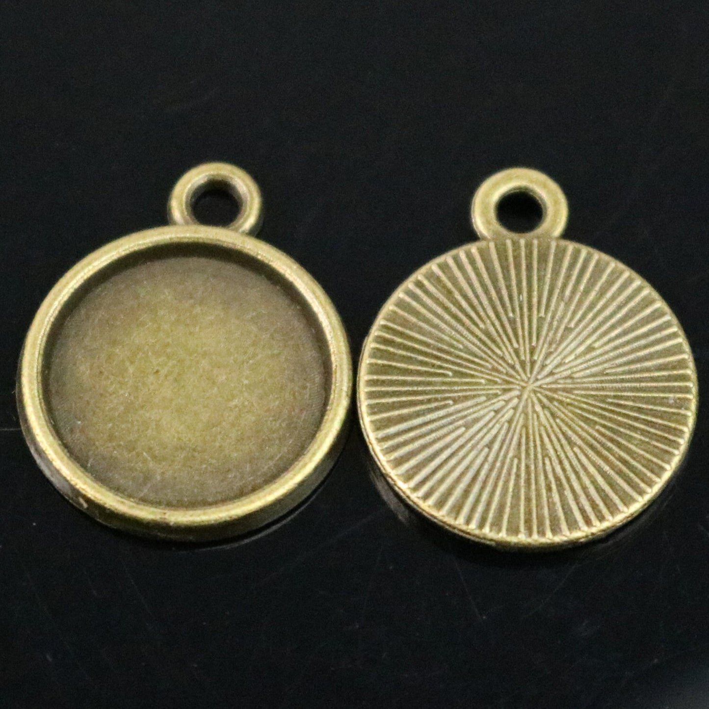 Pendant BEZELS with GLASS Magnifying Domes Cabochon - 5 sets 10 pcs - 12mm 1/2 inch Antique Brass Bezel and Circle Domed Glass Cabochon