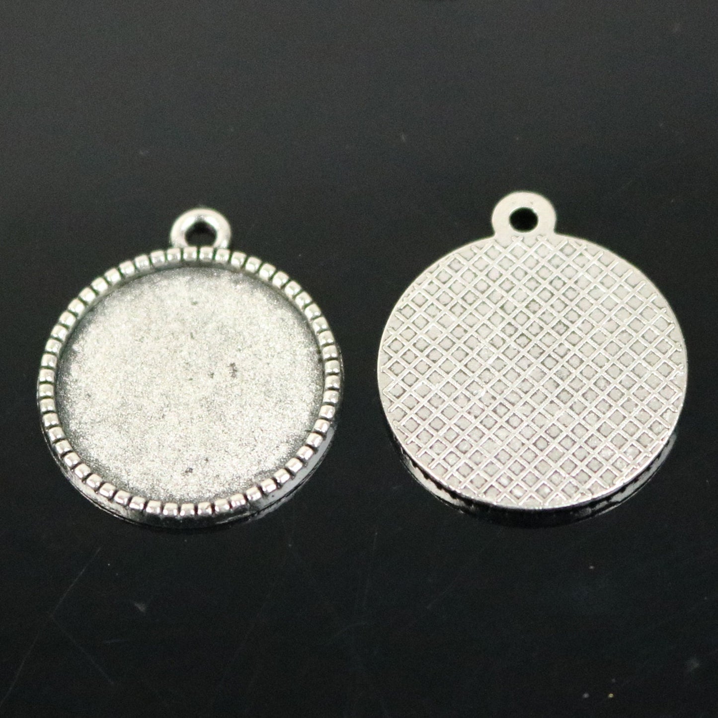 Pendant BEZELS with GLASS Magnifying Domes Cabochon - 5 sets 10 pcs - 16mm 5/8 inch Antique Silver Bezel and Circle Domed Glass Cabochon