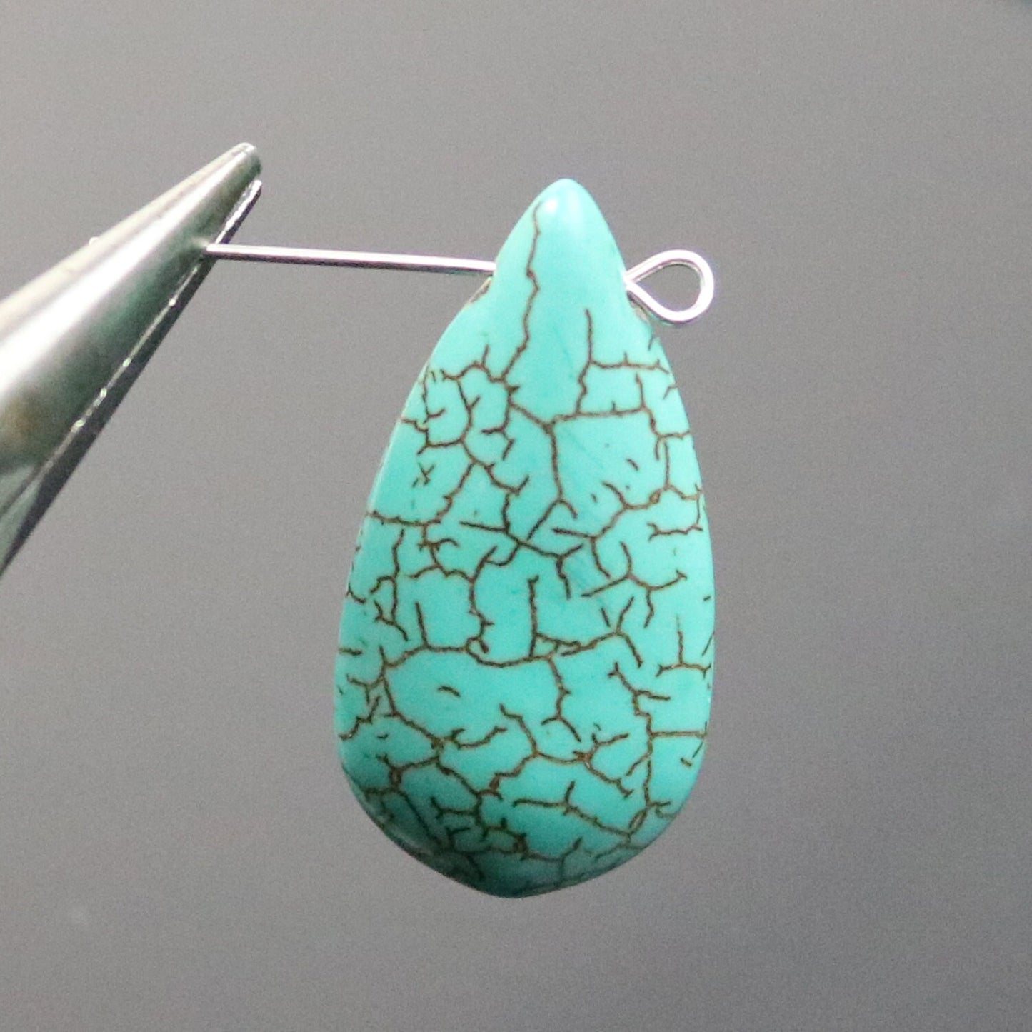 10 pcs of Howlite Turquoise Teardrop Allow Head beads - 30x16mm 7.5mm thickness
