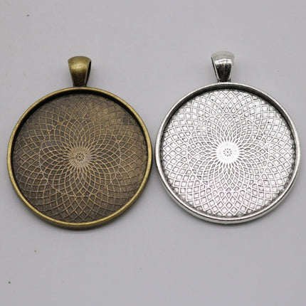 5 pcs Round Antique Brass Bezel - for 35mm app. 1-3/8 inch  - Circle Pendant Blank Bezel . for Cabochon Cameo Pendants, Photo Jewelry, Post