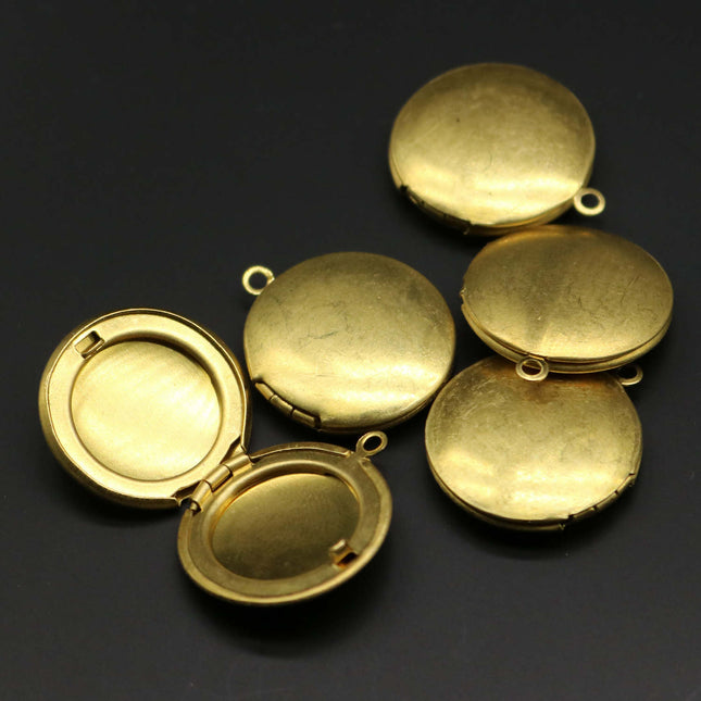 Raw BRASS Filigree Locket PLAIN ROUNd Pendant Charm Dangle - 20x23mm - Brass Locket Pendant Charm - D10