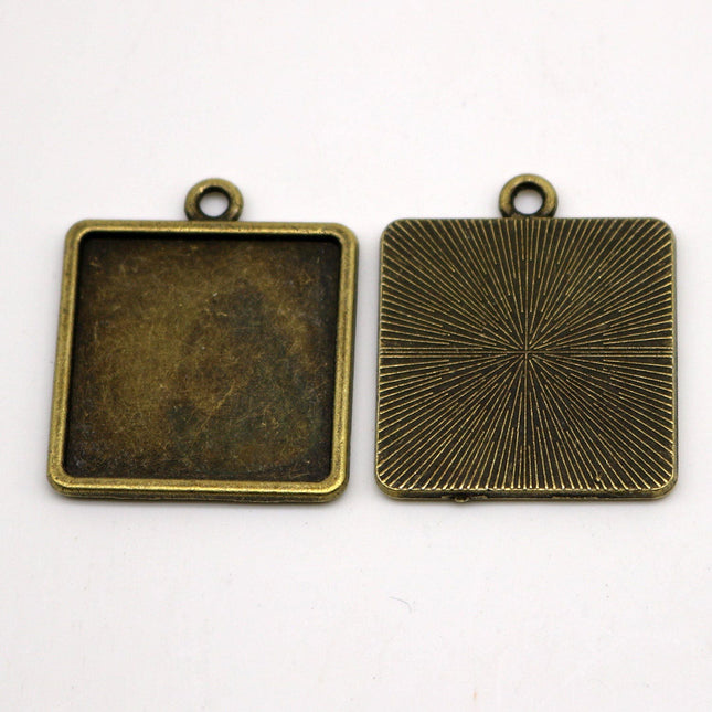 50 Pcs of SQUARE Antique Brass Bezel - for 20mmX20mm GLASS Magnifying Domes Cabochon - Pendant Blank Bezel . for Cabochon, Photo Jewelry