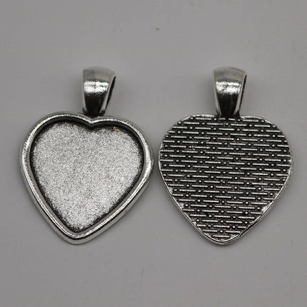 100 Pcs of HEART Antique Silver Bezel - for 20mm HEART Glass Magnifying Domes Cabochon - 33mmx24mm - Pendant Blank Bezel . Photo Jewelry